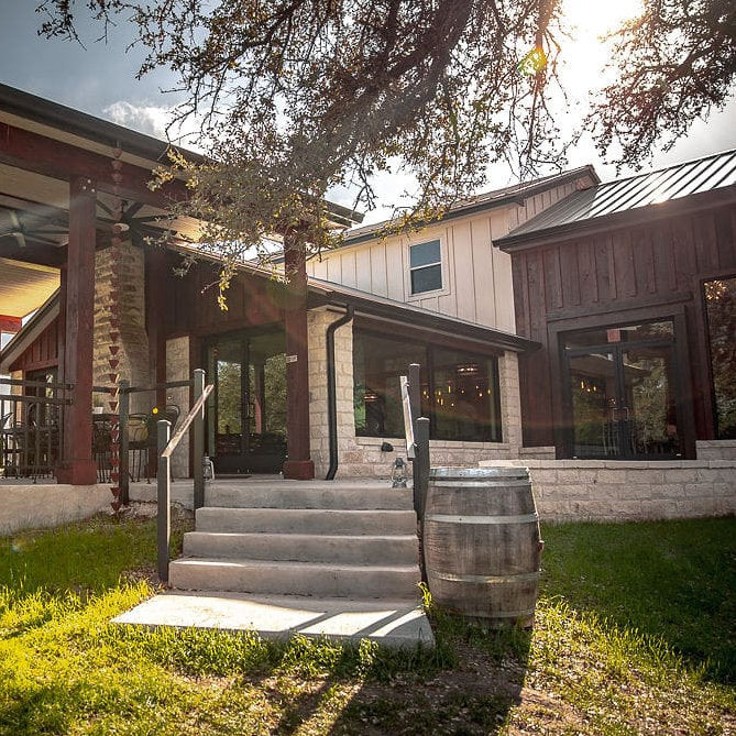 Airis Ele Vineyards