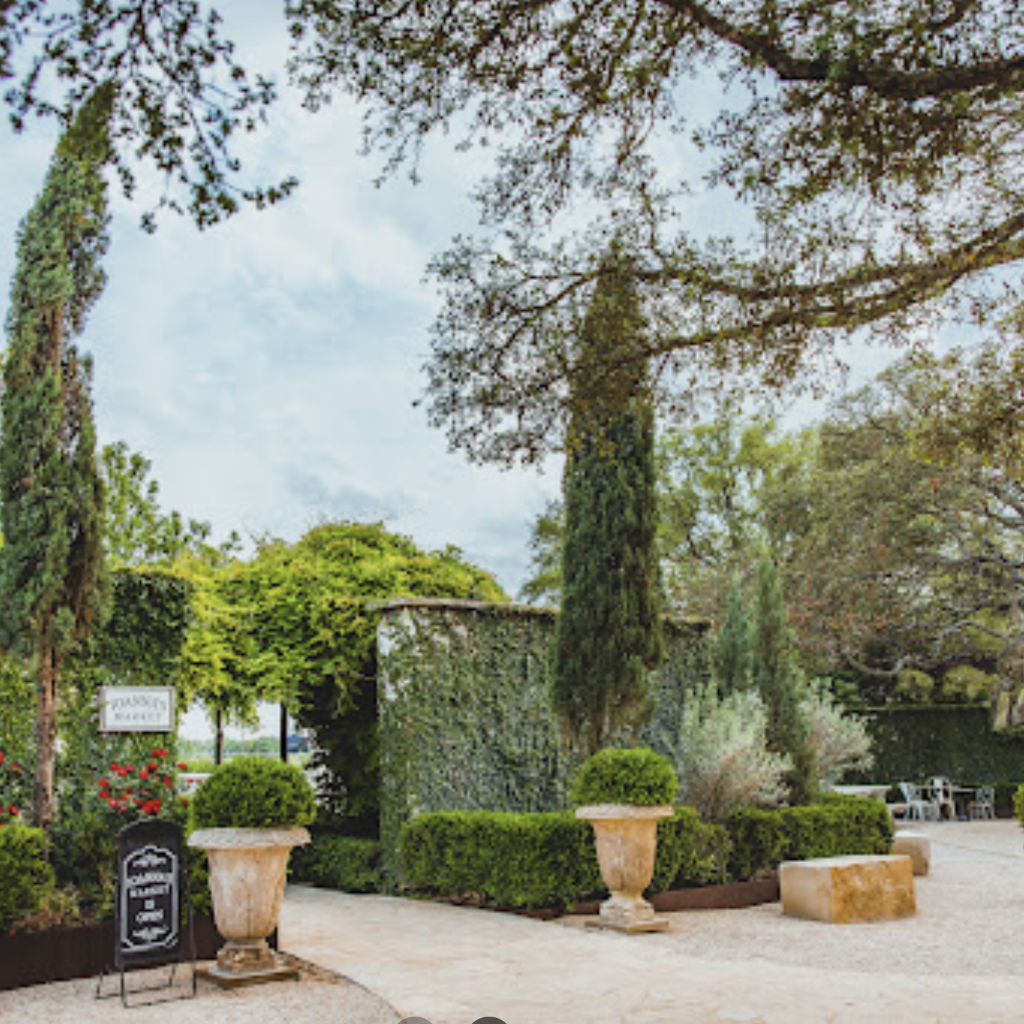 Signor Vineyards
